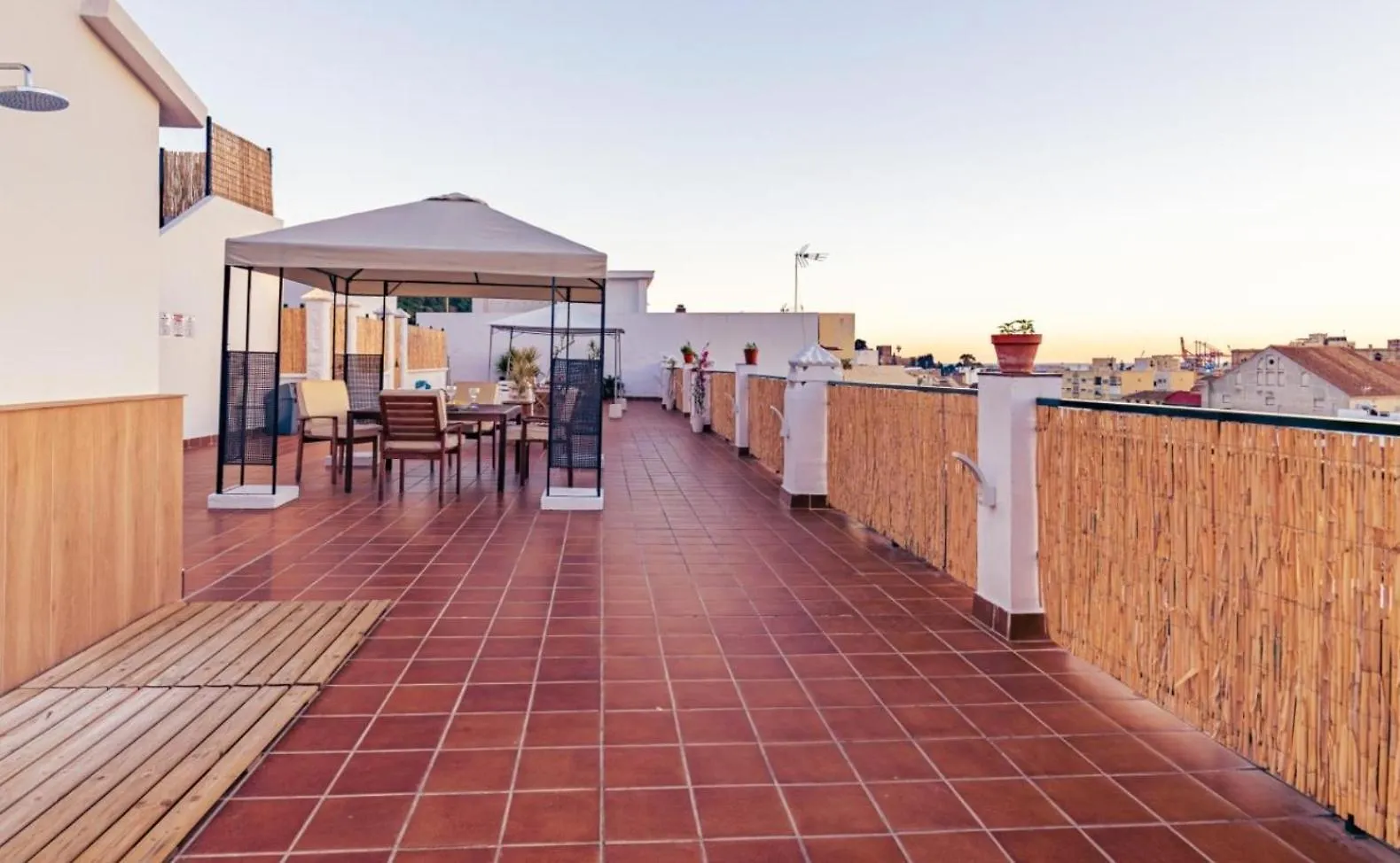 Apartamento Centrico La Merced - Free Parking & Free Gym Málaga